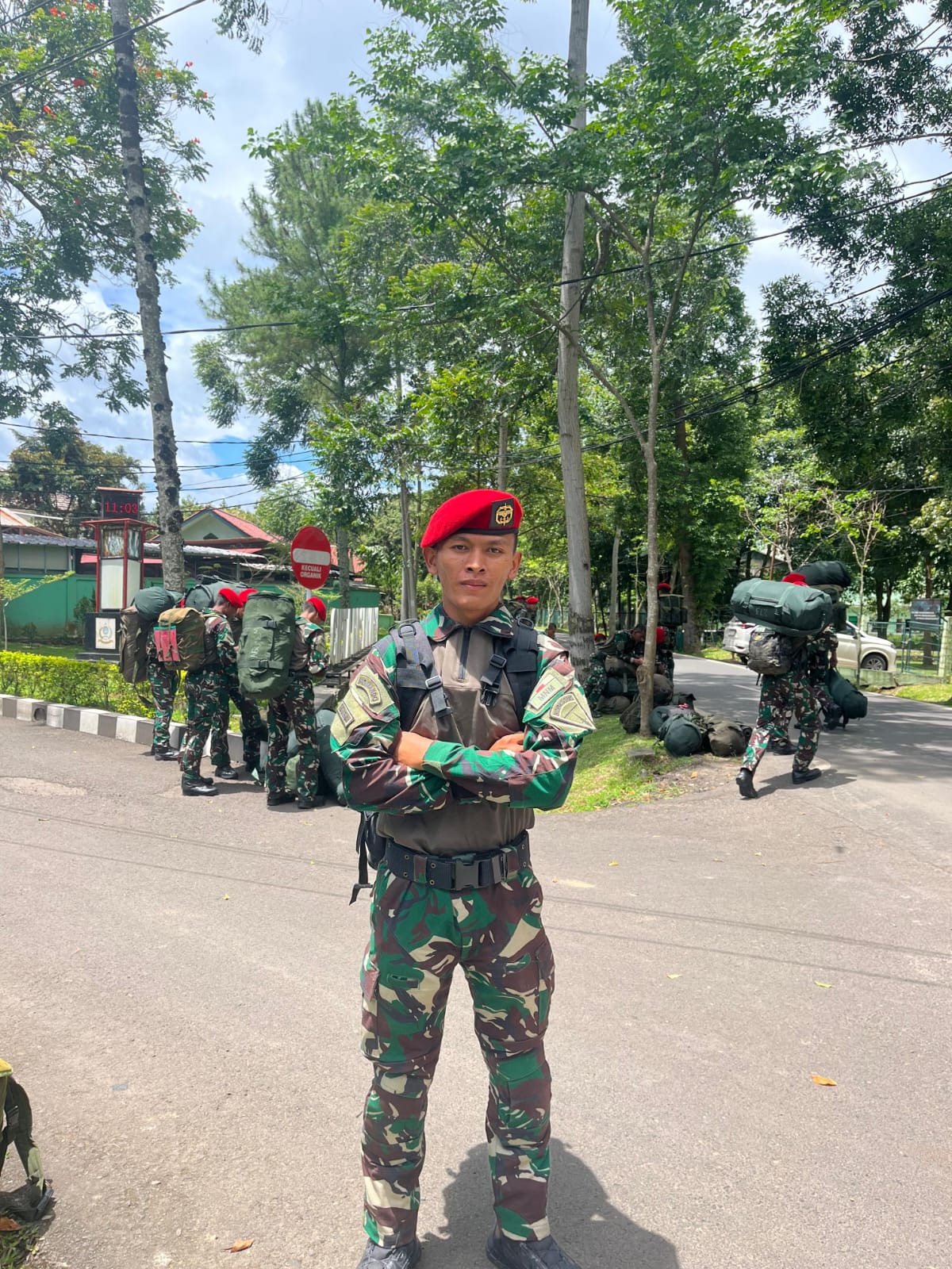 Alumni TNI Baret Merah dalam Pakaian Tugas Lapangan